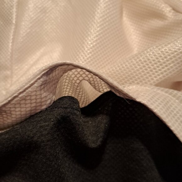 Under Armour men's size medium waterproof fitted jacket, EUC - Picture 6 of 8